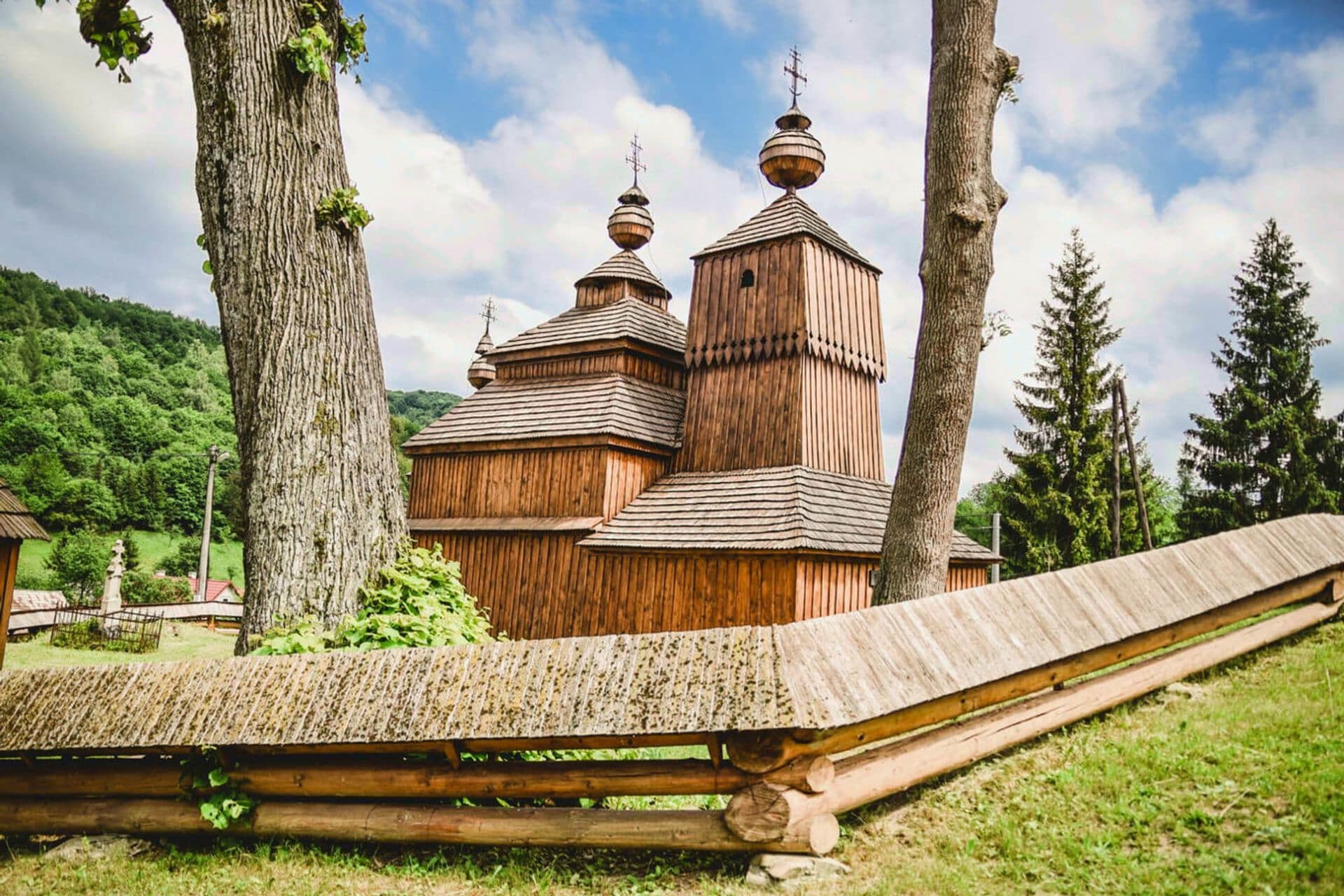Bodružal – Chrám sv. Mikuláša