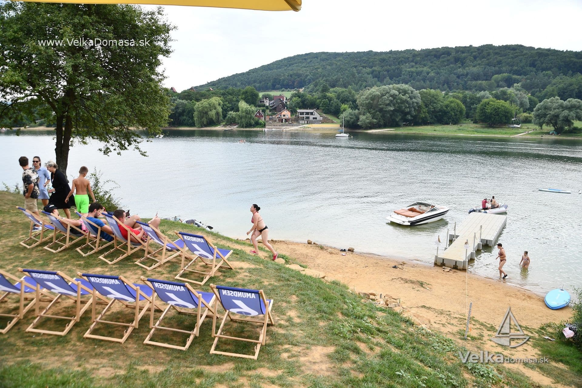 Pláž, Dobrá, Domaša od reštaurácie Garden