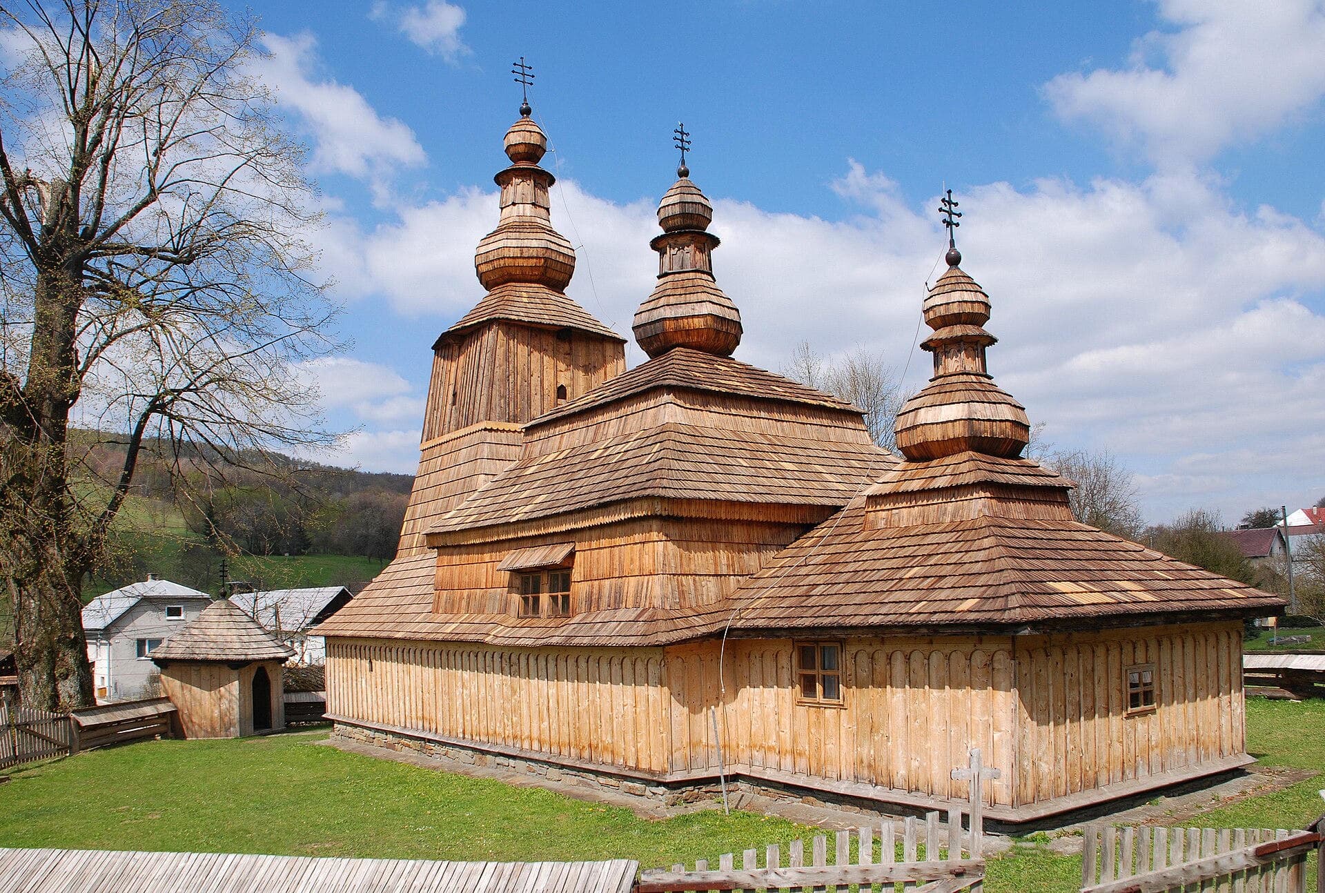 Miroľa,_cerkiew_Opieki_Bogurodzicy_(HB1).jpg